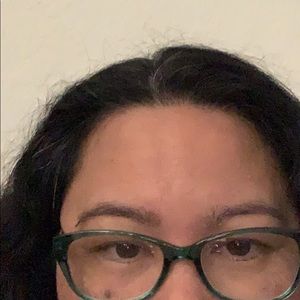 Meet your Posher, Raquel